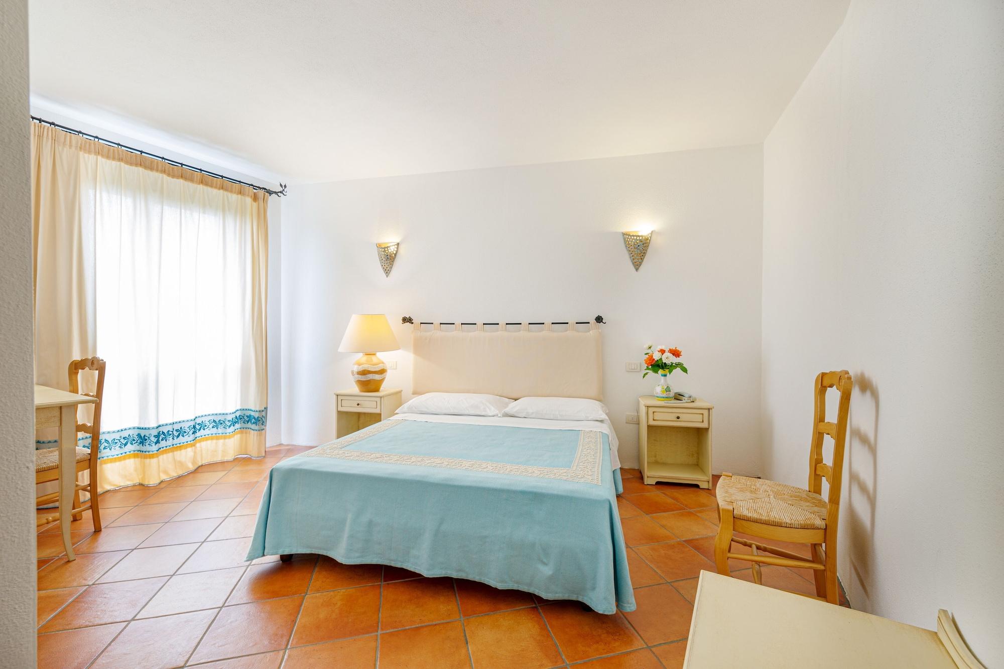 Hotel San Trano Luogosanto ภายนอก รูปภาพ
